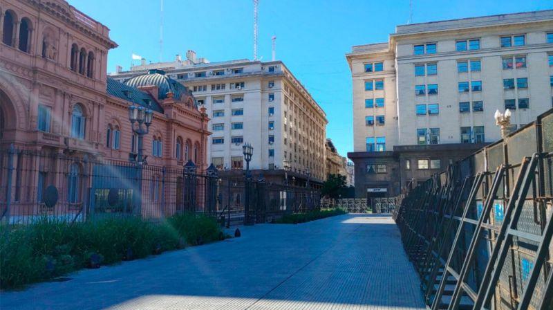 La mesa política se reúne a las 16 en la Casa Rosada, en paralelo con el acto central de la marcha federal universitaria