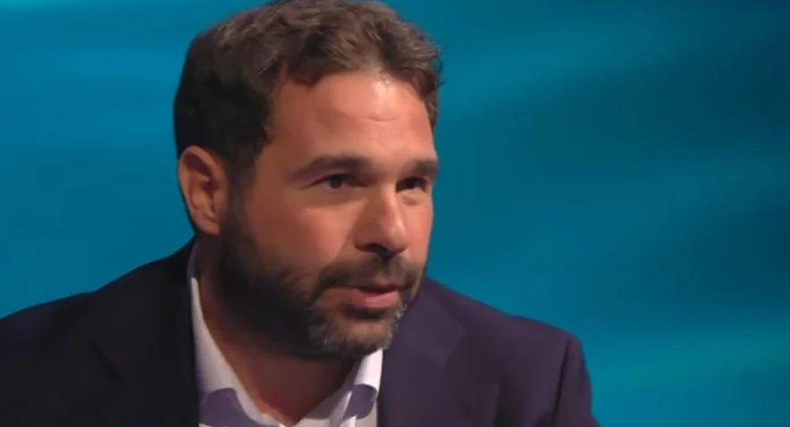 Giorgio Mottola ad Agropoli: inchiesta e dibattito sulla nuova destra mondiale