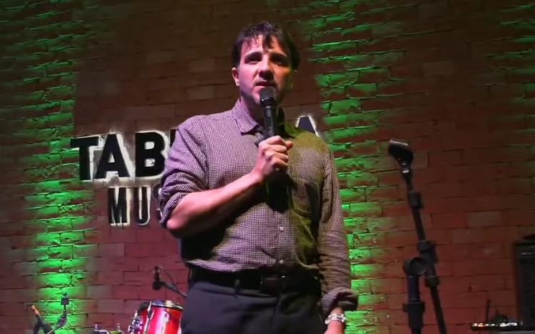 Renan Santos diz que vai barrar acordos sobre terras raras e exigir produção no Brasil