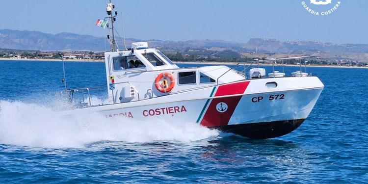 Tragedia a Lampedusa, sub di 29 anni muore durante un’immersione: sarebbe stato colpito dalle eliche di un gommone