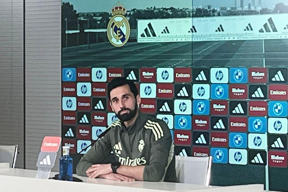 Así fue la primera rueda de prensa de Arbeloa