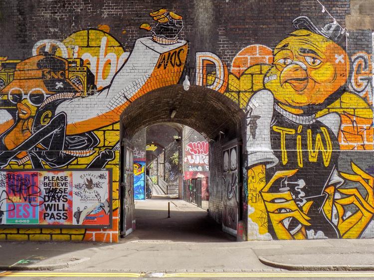 Graffiti art on Floodgate St by Gent48. 