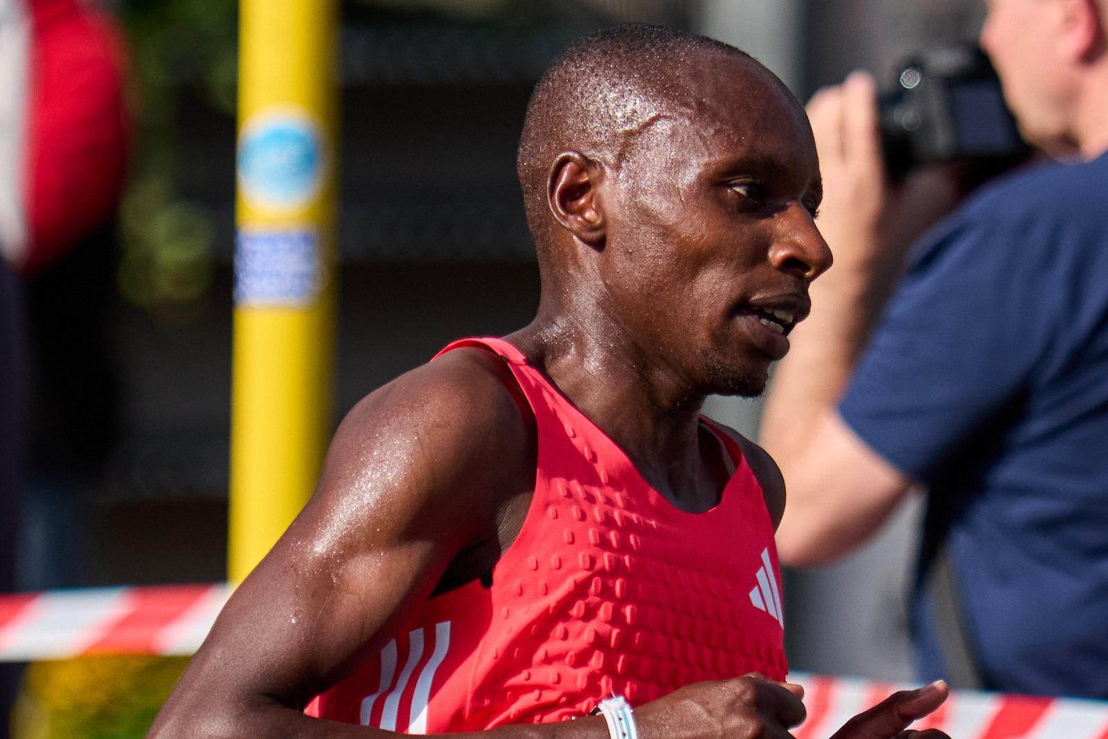 Kenyan Sebastian Sawe Becomes the First Athlete to Run the Marathon in Under 2 Hours