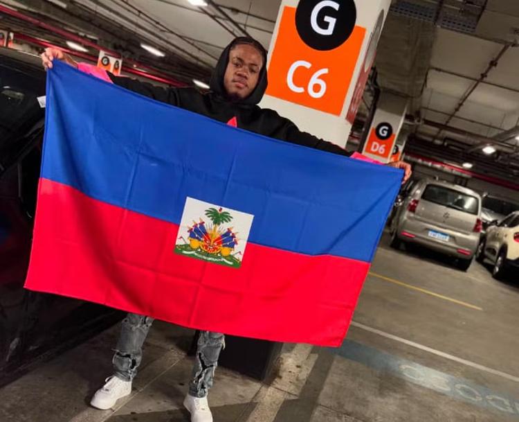 Haitiano fala sobre emoção de ver seleção enfrentar o Brasil na Copa do Mundo: 'Meu país de nascimento e meu país adotivo'