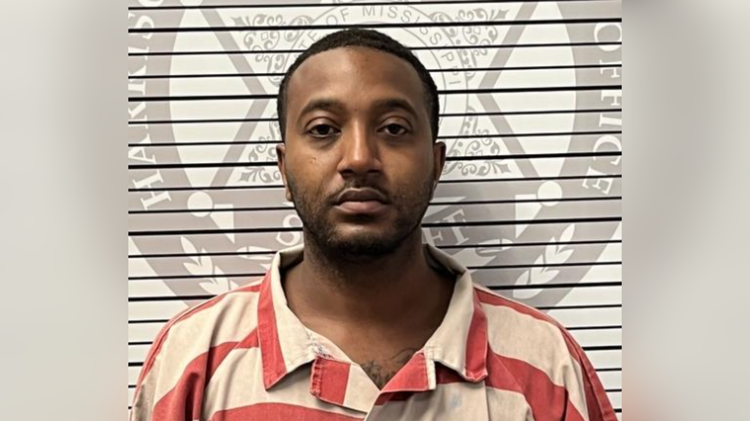 Man arrested after 1 killed, 2 critically injured in Gulfport shooting