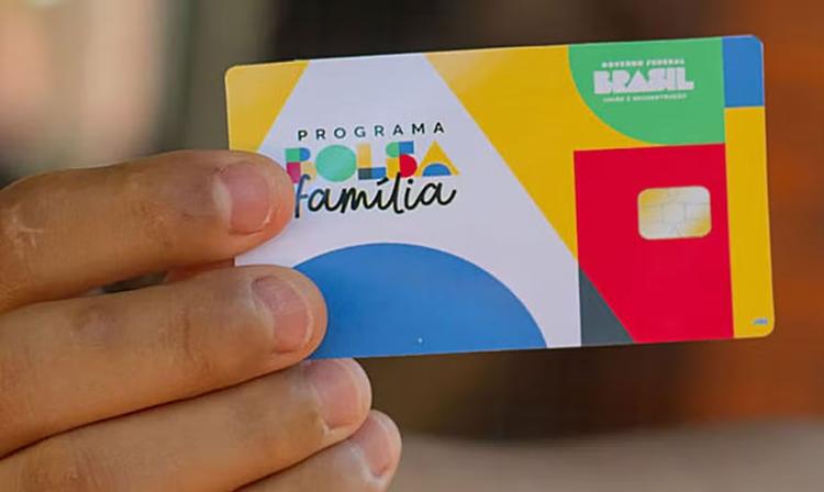 Governo publica regra que permite manter o Bolsa Família durante análise do BPC