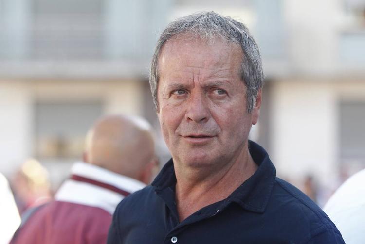 "Figura esterna con pieni poteri. Il calcio non uscirà da solo dalla crisi"