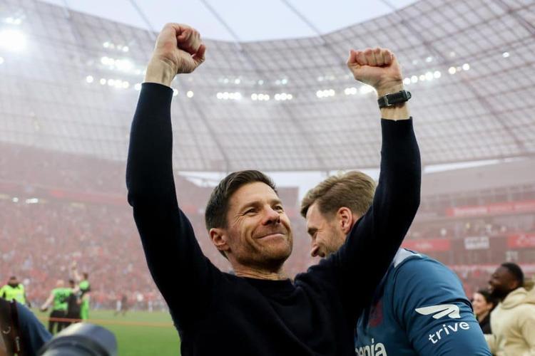 El Bayer de Xabi Alonso conquista la primera Bundesliga de su historia
