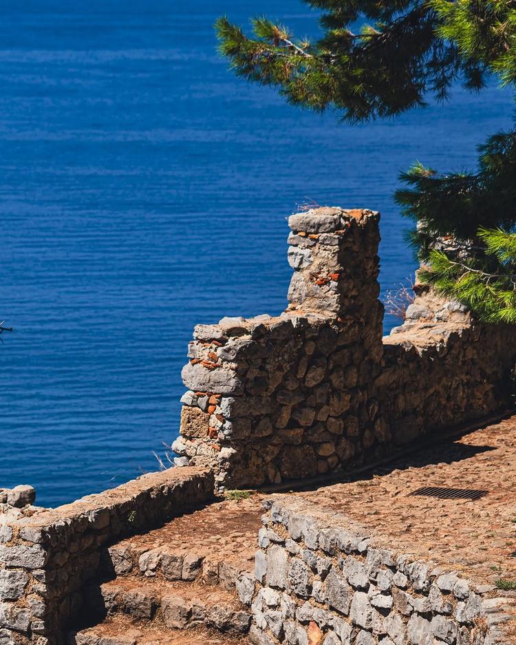 Dalla Rocca, lo sguardo si apre sul mare e sull’orizzonte 🌊🌊 #visitcefalu