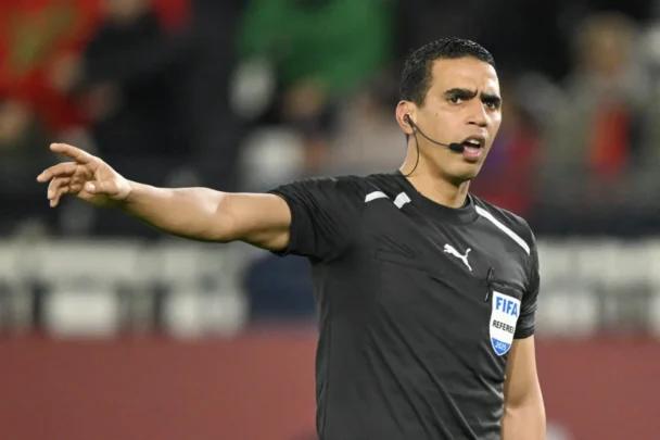 جلال جيد يقود مباراة ألمانيا وبارغواي