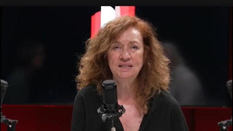 Lola Larumbe, en el vídeopodcast del suplemento ‘ABRIL’: “Es importante poner la oreja y saber qué es lo que la gente más próxima quiere”