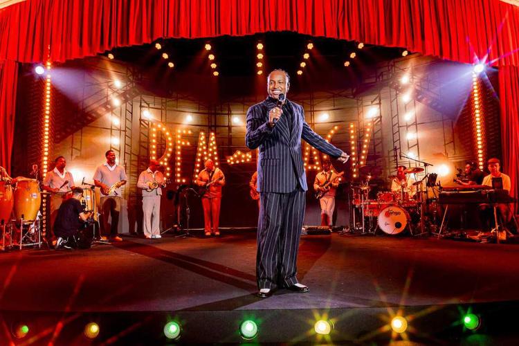 Thiaguinho confirma show da turnê 