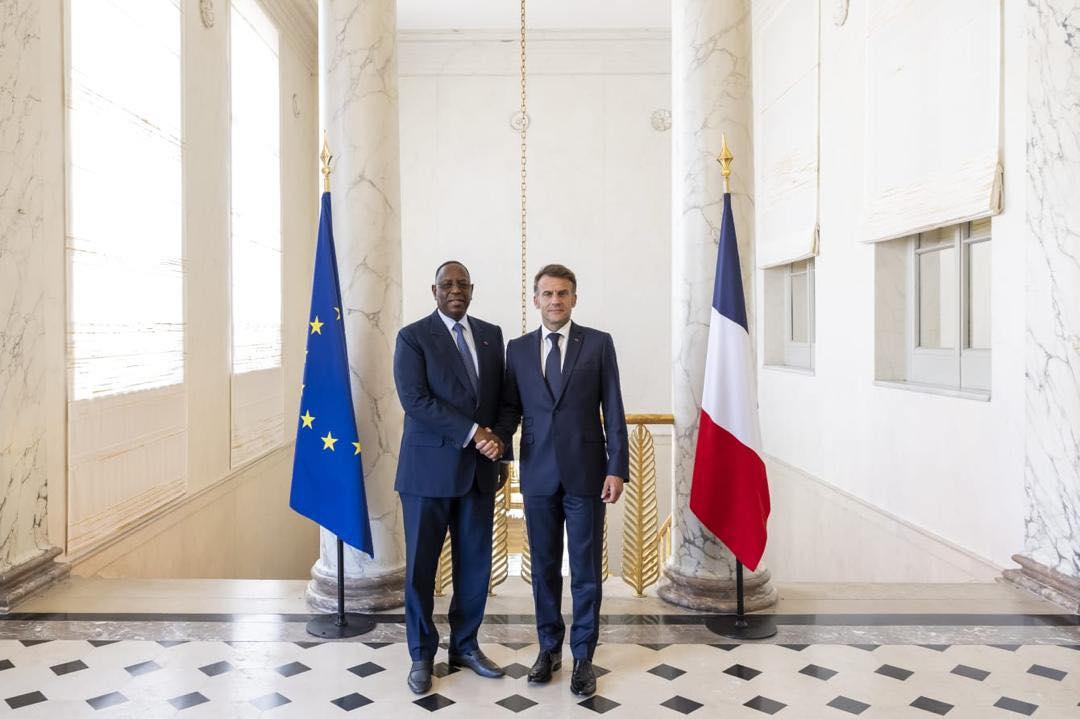 Caution d’Emmanuel Macron à Macky Sall : atout ou handicap ?