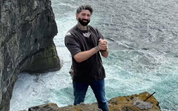 Família vai doar os órgãos de ex-jogador brasileiro que morreu na Irlanda