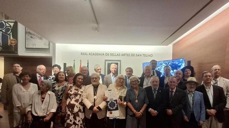 La Academia de San Telmo homenajea al escultor Berrocal en el 20 aniversario de su muerte