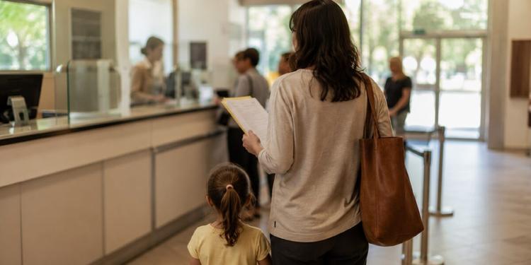 Assegno di inclusione, perché il rinnovo parte dimezzato? Le date e quando fare domanda