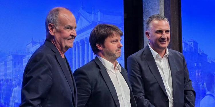 Le urne incombono sull’Autonomia: Calderoli “teme” il voto anticipato
