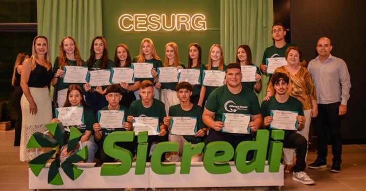 Sicredi Aliança capacita jovens do agro com projeto gratuito em quatro cidades do RS
