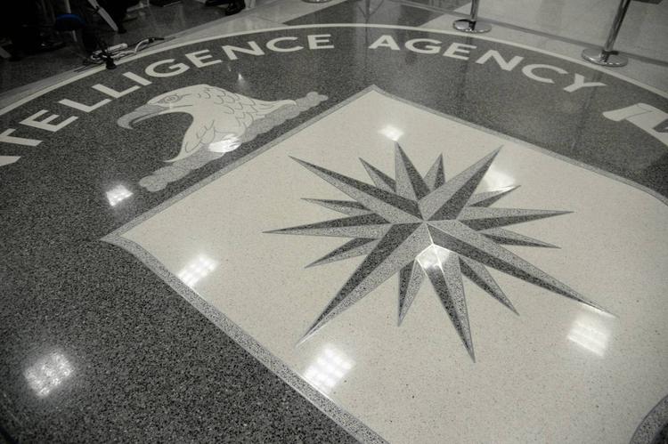 L'uomo della CIA e la missione nel Golfo: così la spia dello sceicco ha beffato la Cina