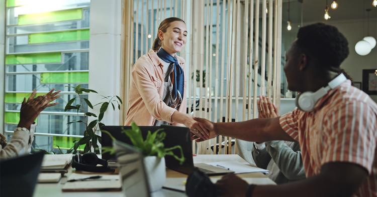 Sistema cooperativo Sicoob alcança resultado recorde de R$ 11,2 bilhões em 2025