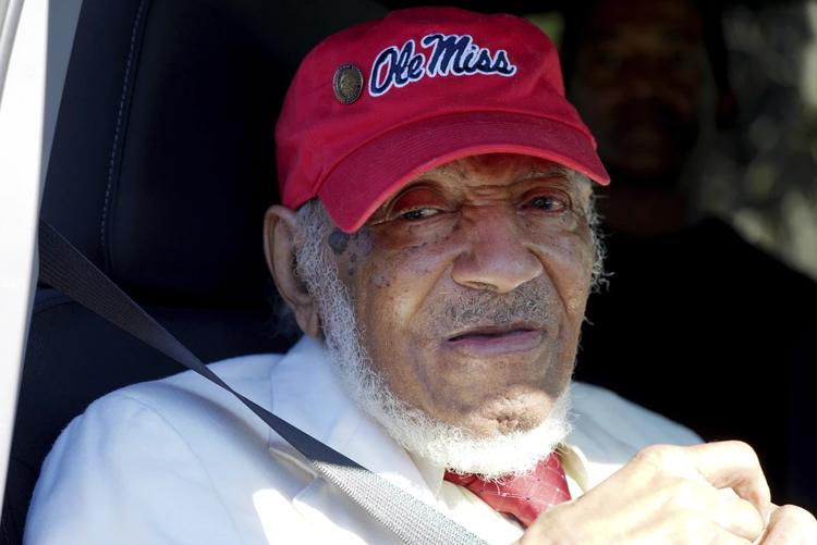Civil rights icon James Meredith honored with key to city of Jackson