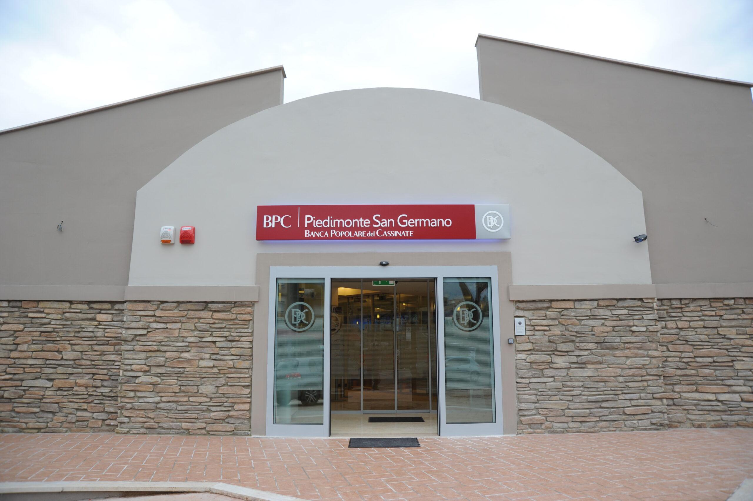 Cassino – Tentato assalto al bancomat Bpc di Piedimonte S.G., Formisano: “Preoccupati per il ripetersi di questi episodi”
