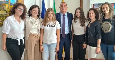 ❤️ Solidarietà e impegno: due alunne di Gioiosa Marea premiate per il valore della donazione degli organi.🏆 A 𝗠𝗲𝘀𝘀�...