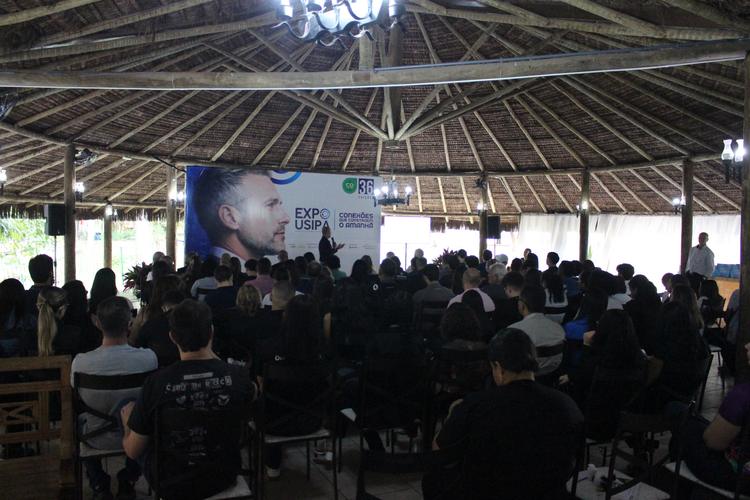 Expositores da área comercial participam de treinamento para a 36ª Expo Usipa