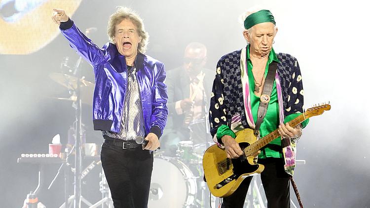 Rolling Stones divulga cartazes em todo o mundo com o suposto título do novo álbum: ‘Foreign Tongues’