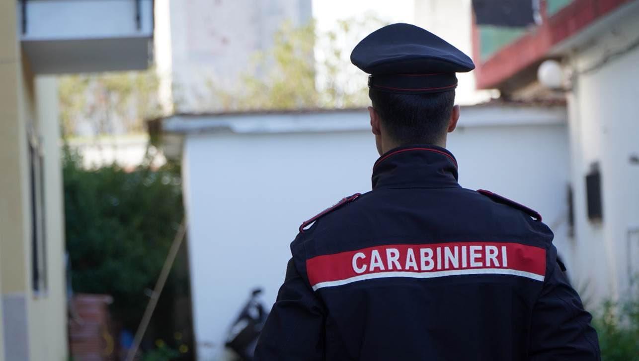 Villa Literno, carabinieri sequestrano un officina senza autorizzazioni ambientali