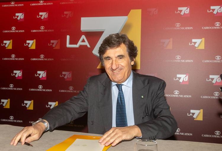 Cairo spacca Rcs in due. In vendita l'area Sport