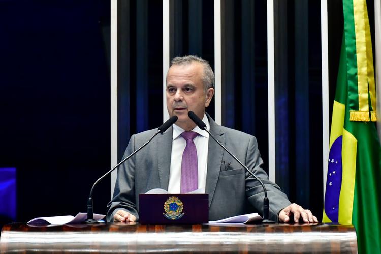 'Silenciamento político', diz coordenador de pré-campanha de Flávio sobre decisão de Moraes que amplia restrições contra Bolsonaro