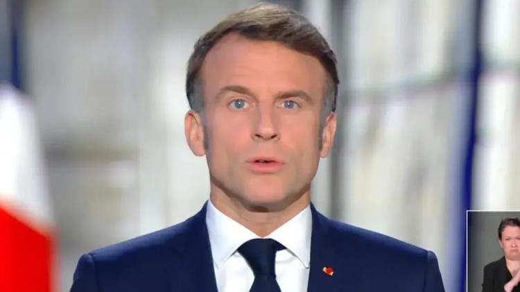 Emmanuel Macron assure qu’il ne fera « plus de politique » après 2027