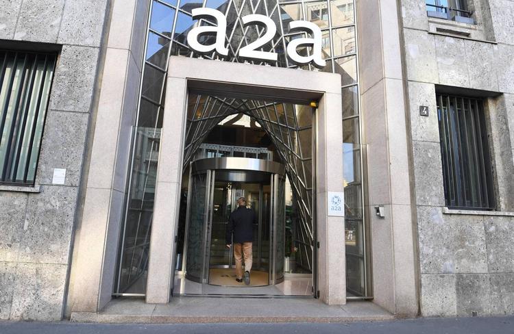 Decarbonizzazione attraverso il recupero di calore dai data center: A2A ed Equinix avviano una partnership strategica a Milano