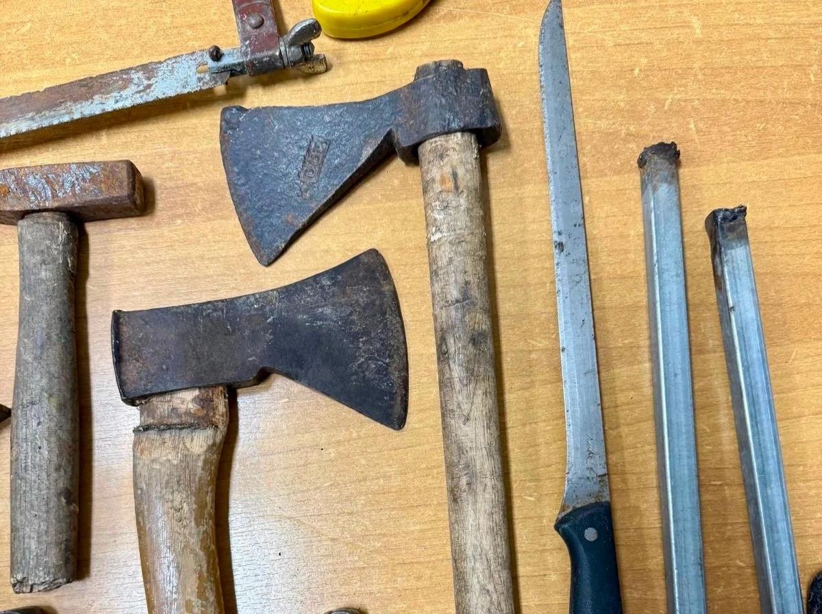 Capaccio Paestum: arsenale da scasso in auto, denunciati due ebolitani