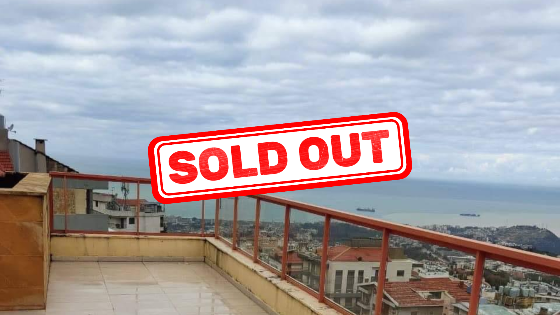 Duplex for sale in Elyssar