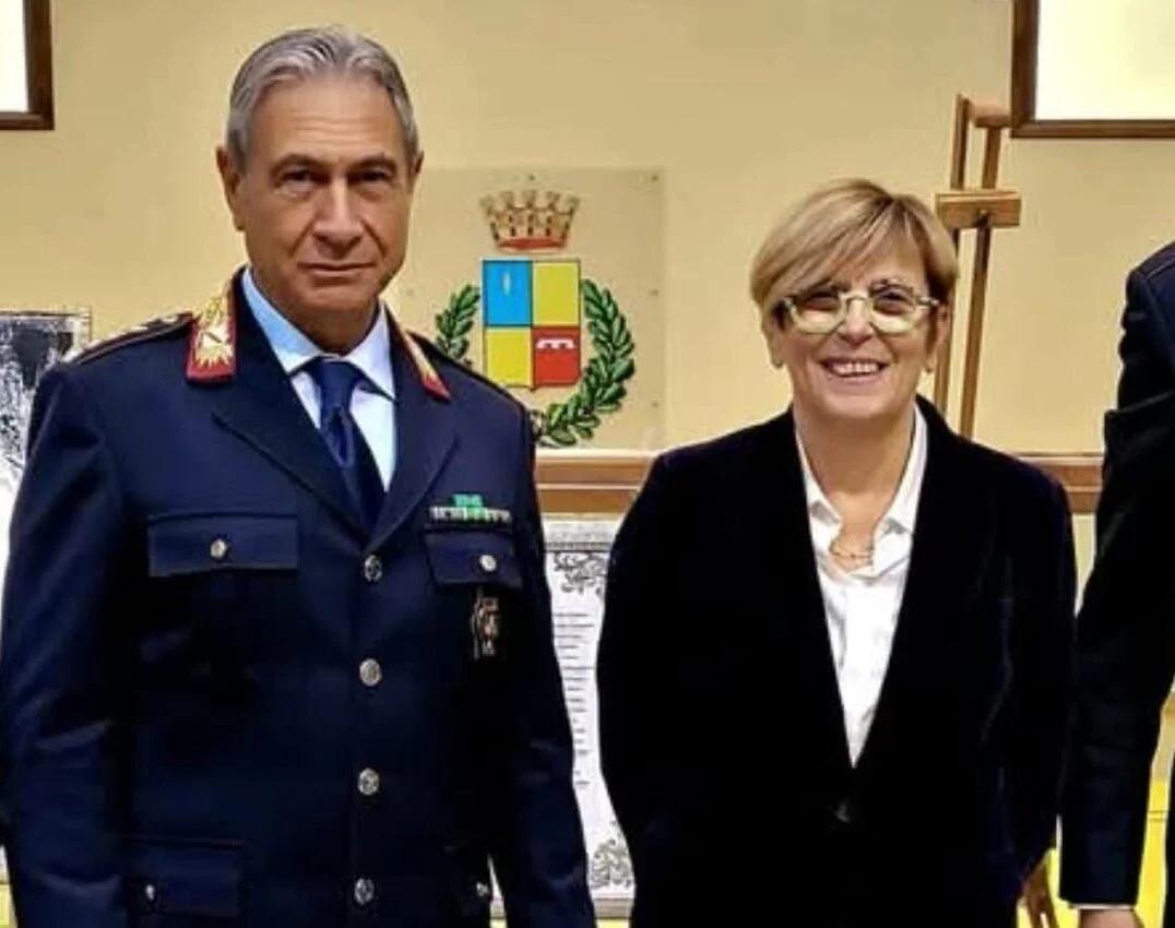 Battipaglia, il comandante Forte lascia la Polizia Locale: il saluto della sindaca Francese