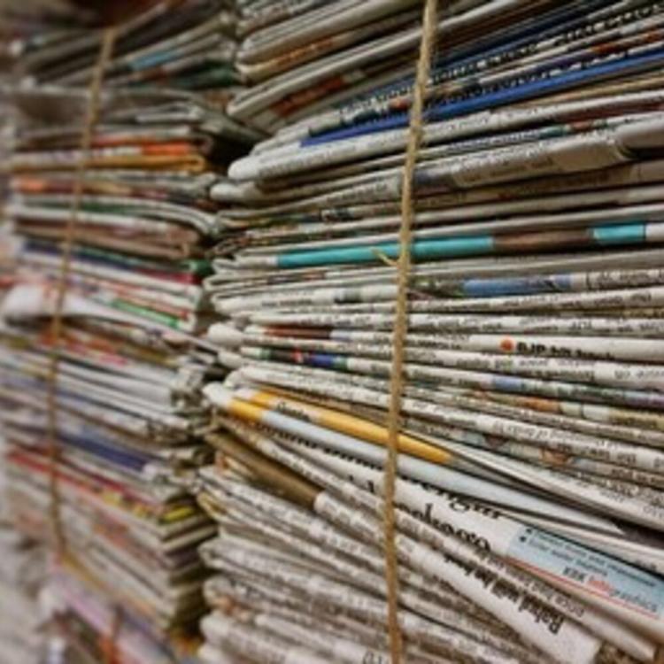 Affitto troppo alto, chiude l'unica edicola di Lipari ma diventa ambulante