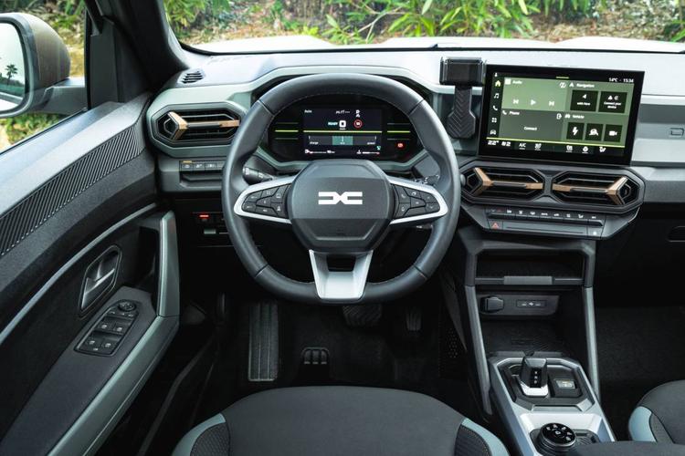 Dacia Duster, la rivoluzione tecnologica passa dall’infotainment