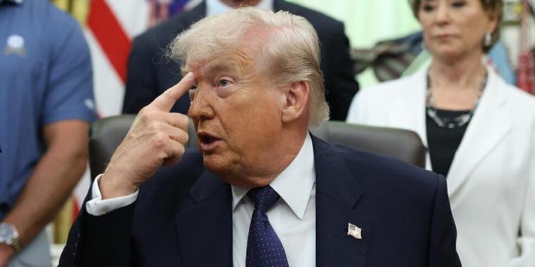 Tregua appesa a un filo, ma per Trump sono "solo scaramucce, Teheran non ha chance e non ne ha mai avute"
