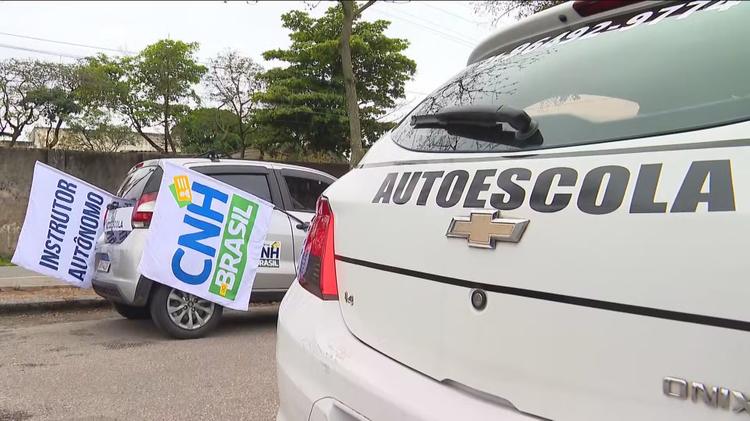 Detran-RJ autoriza cerca de 120 instrutores autônomos para aulas de direção