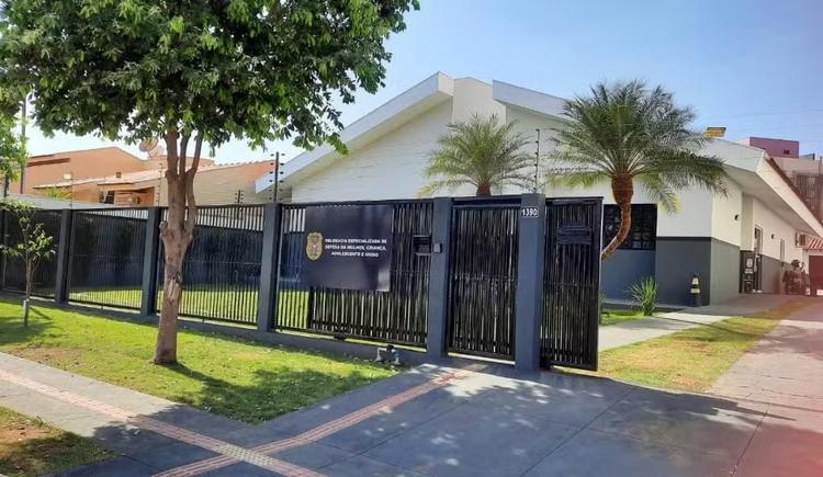 Homem é preso em MT após garota de programa gravar relato de suposto abuso contra sobrinho de 10 anos