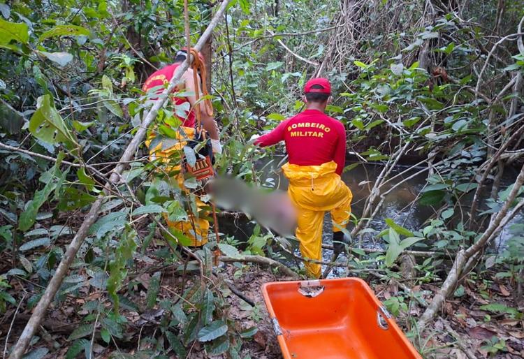 Pescadores encontram corpo em decomposição preso a galhos em rio no TO, dizem bombeiros