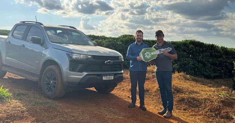 Sicredi fortalece o escoamento da produção de café com financiamento de veículos e soluções completas para o agro