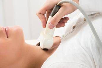 Salute, 30% malattie croniche da squilibri prevenibili degli ormoni