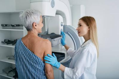    🎀 "La mammografia fa male alla salute?". Il falso mito che ferma la prevenzione