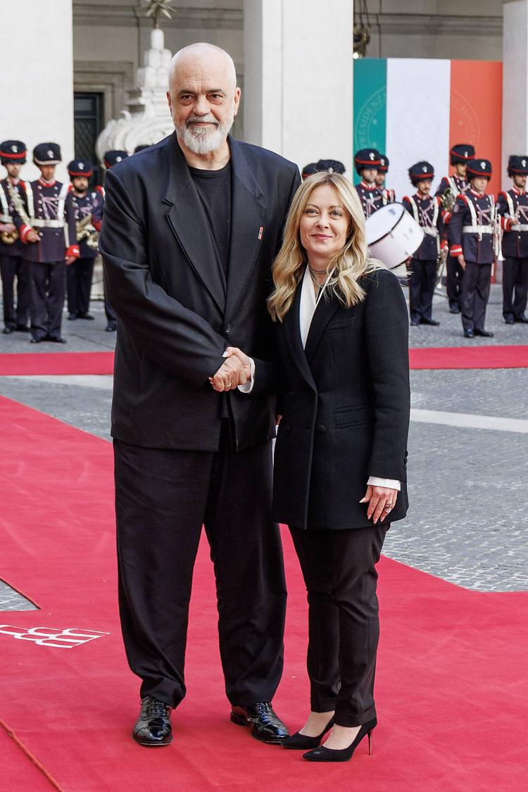 Meloni incontra Rama a Palazzo Chigi: “Focus su Difesa e immigrazione irregolare”