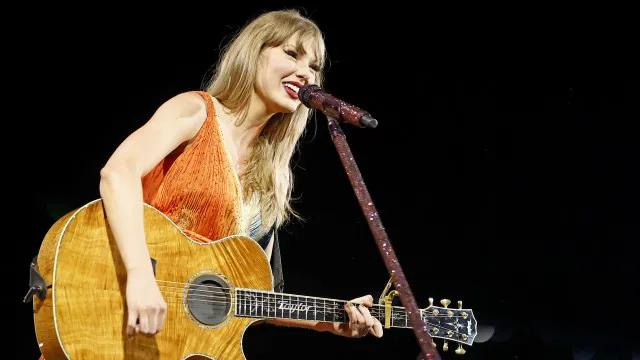 Taylor Swift doa R$ 260 mil a mulher que se feriu ao socorrer adolescentes