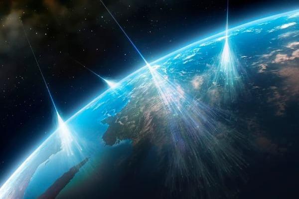Le radiazioni che ci accompagnano ogni giorno: dal fondo naturale ai voli intercontinentali