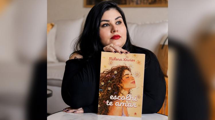 Autora encoraja jovens a superar crise de identidade refletindo no amor de Deus